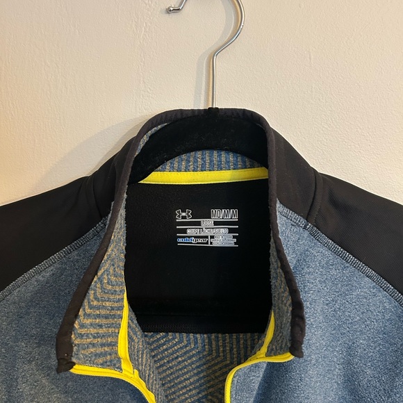 NWOT Under Armour 1/4 Zip - Picture 2 of 3